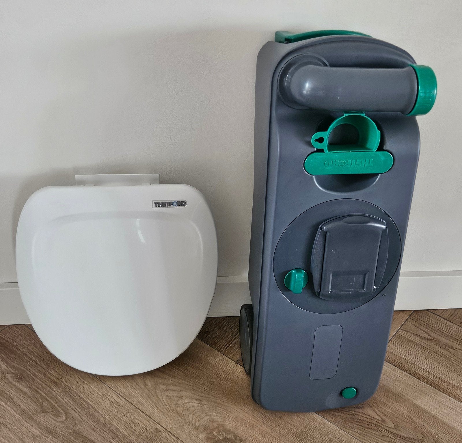 Thetford C400  Set - cassette tank + toiletbril, Ophalen of Verzenden, Gebruikt