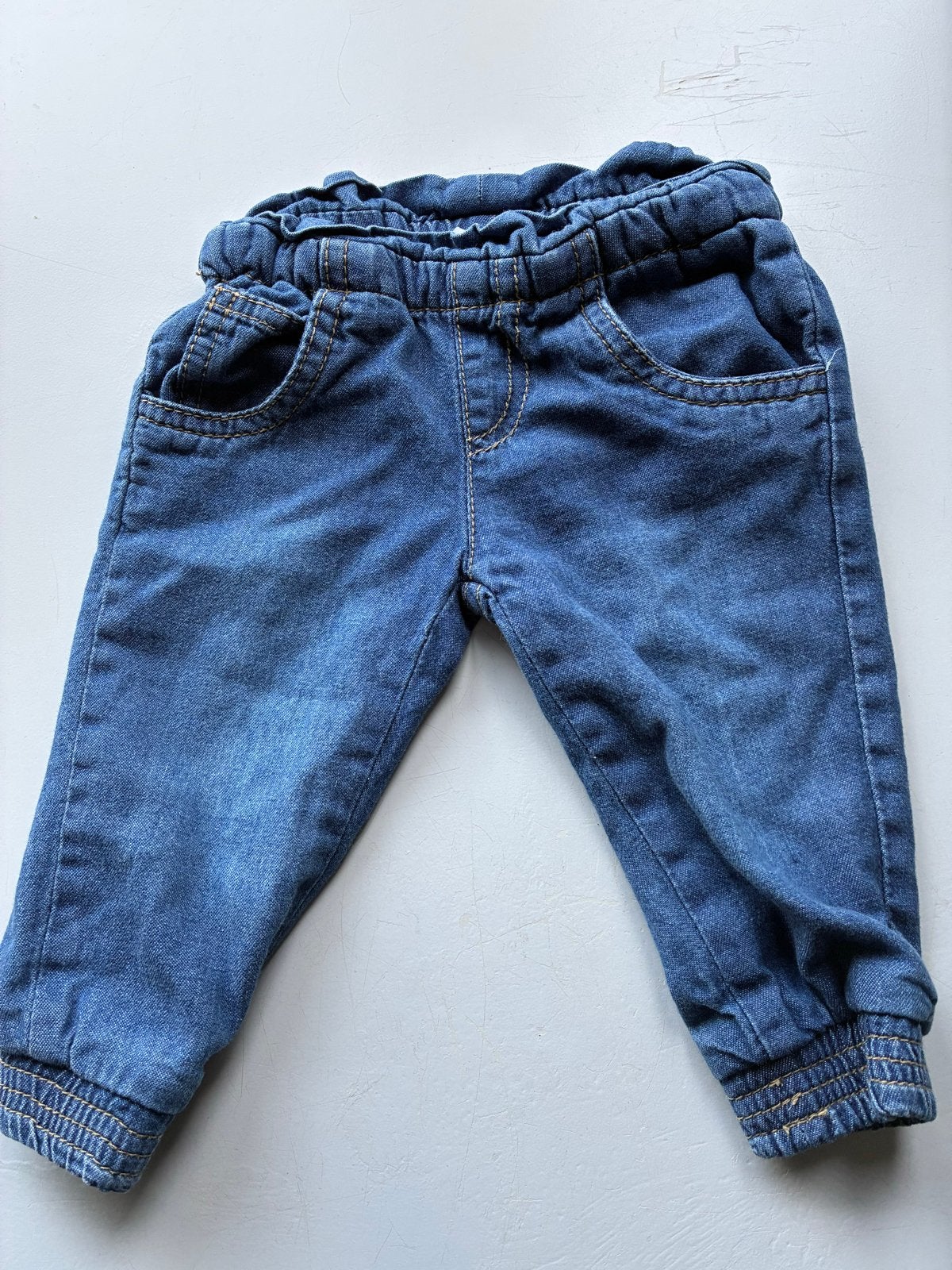 Babykleding set: jeans, romper, jurkje, jasje en pakje, Kinderen en Baby's, Babykleding | Maat 68, Ophalen of Verzenden, Gebruikt