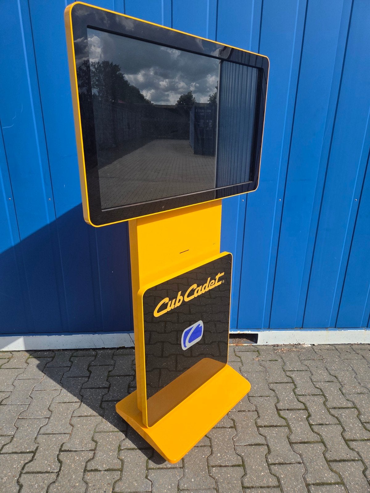 Digitale Signage / Narrowcasting Display / Monitor / TV, 50 Hz, Onbekend, Onbekend, 100 cm of meer