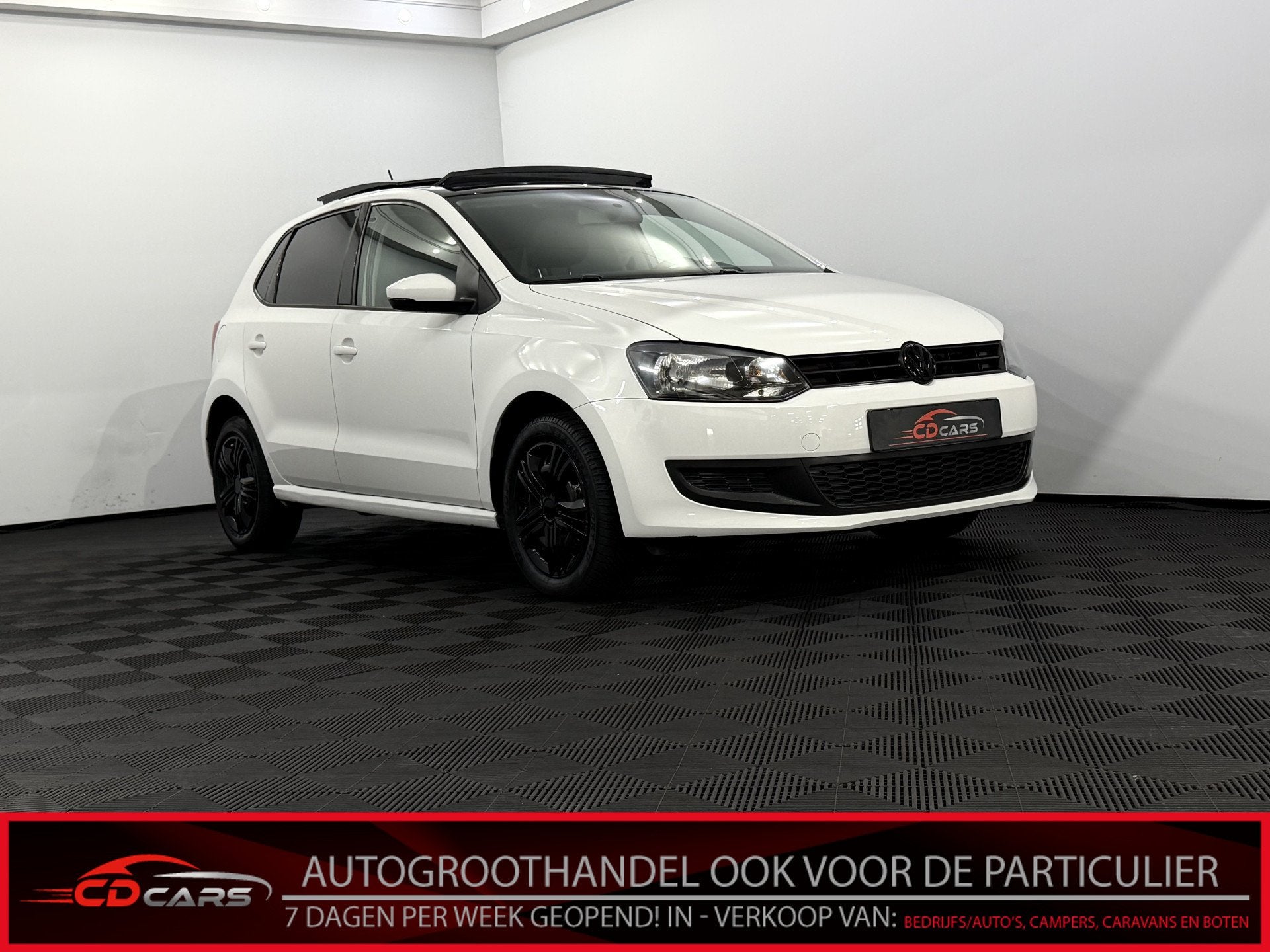 Volkswagen Polo 1.2 Easyline Panoramadak, Clima, Apple carpl, Auto's, Voorwielaandrijving, Euro 5, 60 pk, 1198 cc