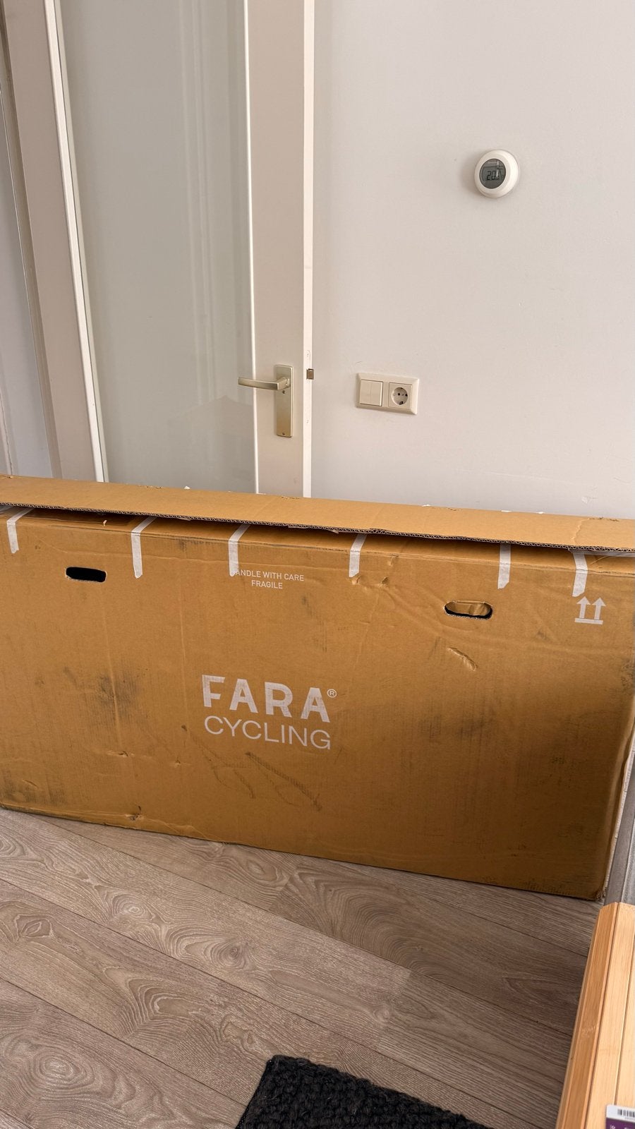 Cardboard bicycle box, Fietsen en Brommers, Ophalen, Gebruikt