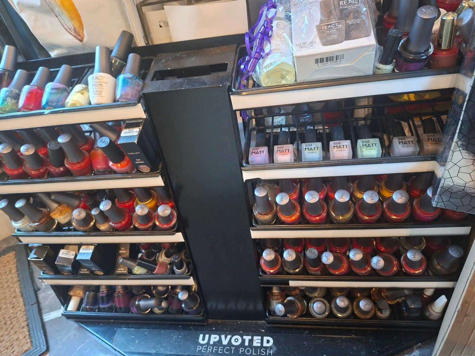 Nagellak gellak display merk upvoted maar is een sticker, Ophalen of Verzenden