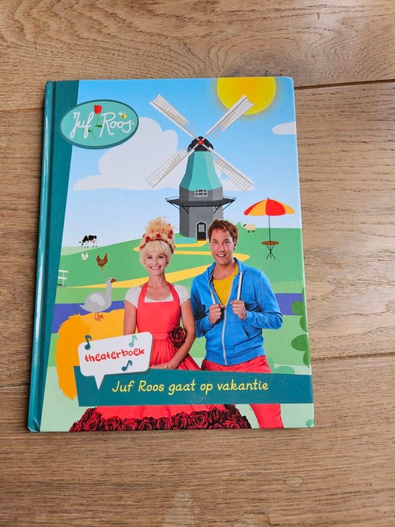 Juf Roos gaat op vakantie - Theaterboek, Ophalen of Verzenden, Gelezen, Juf Roos, Fictie algemeen