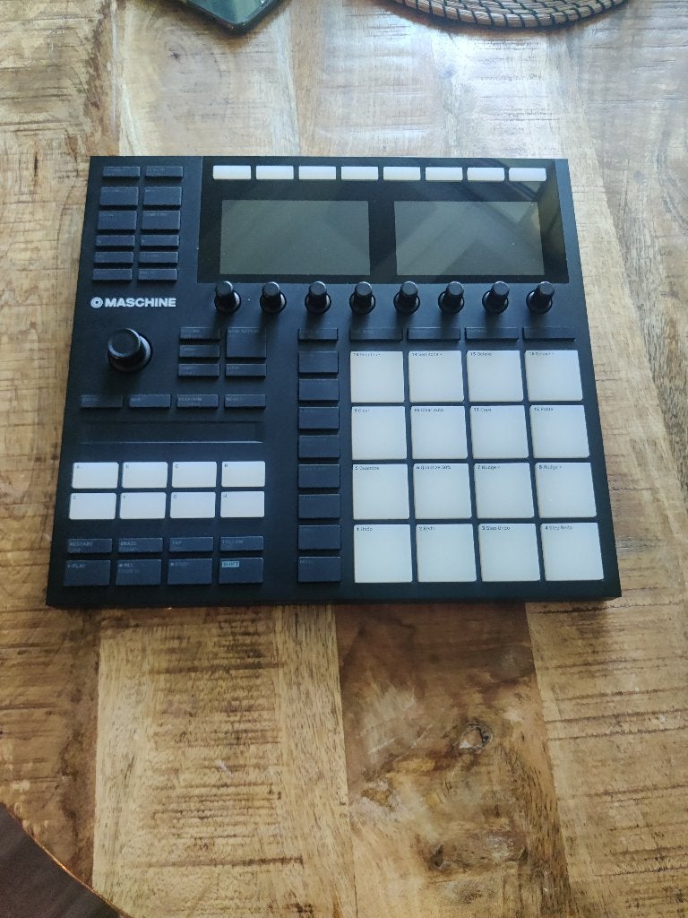 Maschine MK3, Muziek en Instrumenten, Midi-apparatuur, Ophalen, Gebruikt