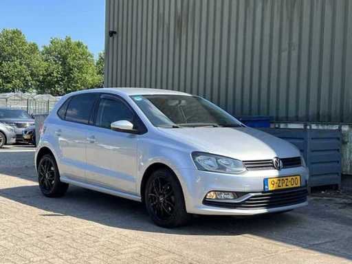 Volkswagen Polo 1.2 TSI Comfortline | 2015 | NAP | APK 2027, 40 €/maand, 4 cilinders, Origineel Nederlands, Handgeschakeld