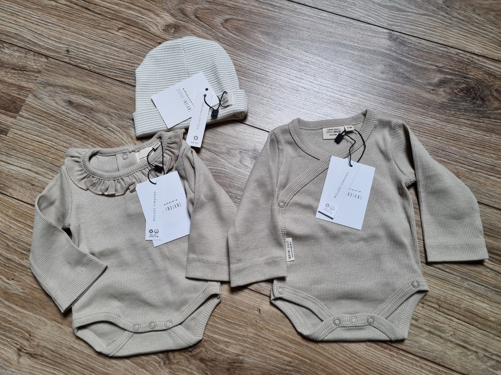 Little indians setje maatje 44 - nieuw, Kinderen en Baby's, Babykleding | Prematuur, Nacht- of Onderkleding, Meisje, Little indians