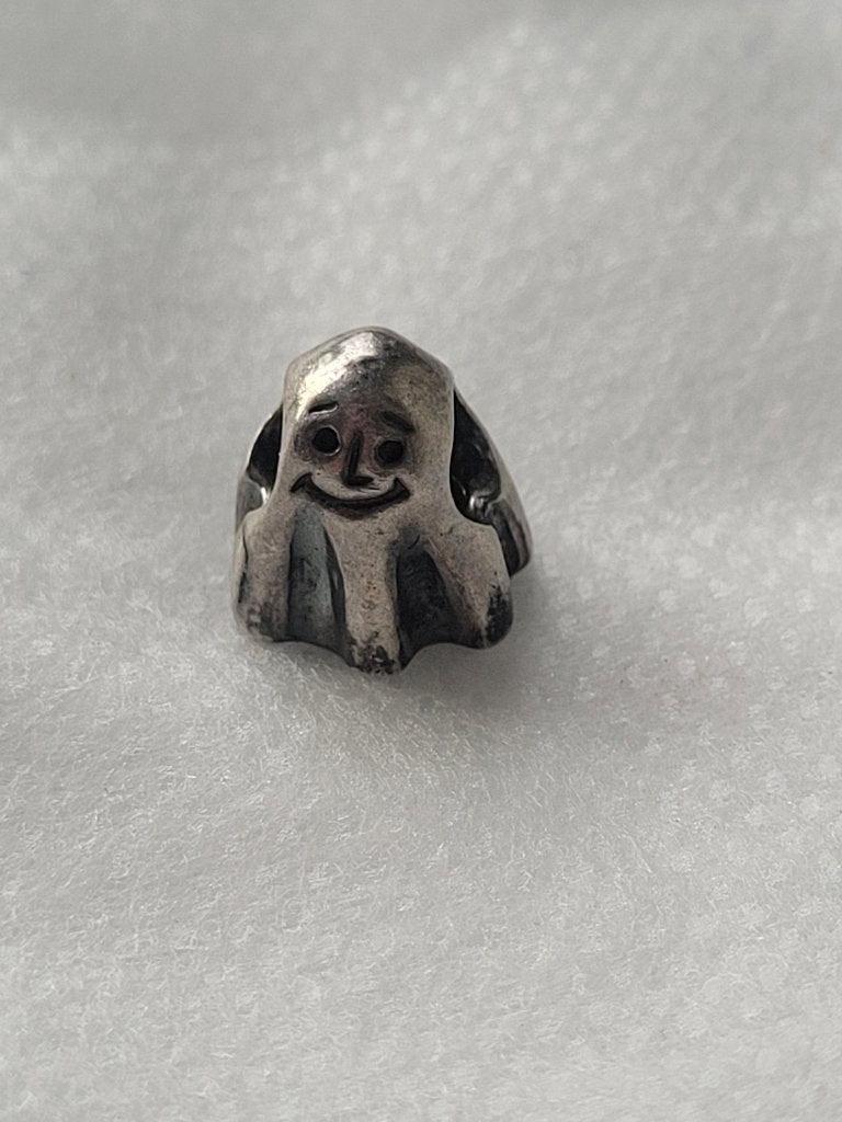 Pandora zilveren bedel spookje, Sieraden, Tassen en Uiterlijk, Bedels, Pandora, Ophalen of Verzenden, Zo goed als nieuw, 1 bedel