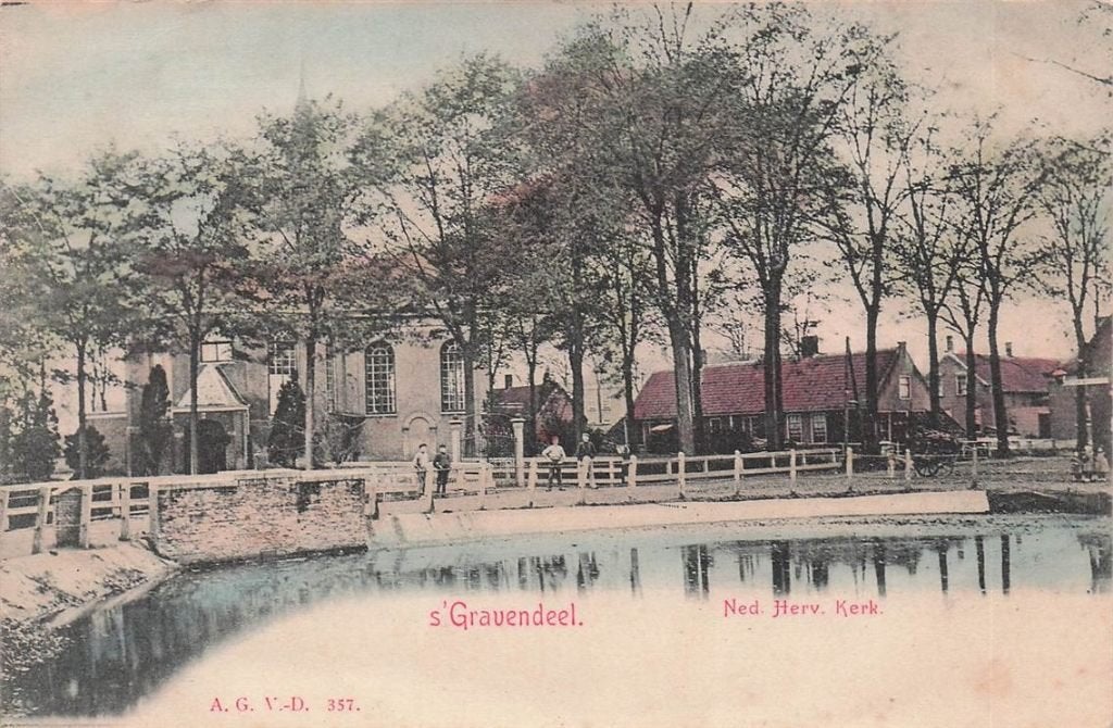 702-199-037 S'Gravendeel Ned Herv Kerk., Verzenden, Voor 1920, Zuid-Holland