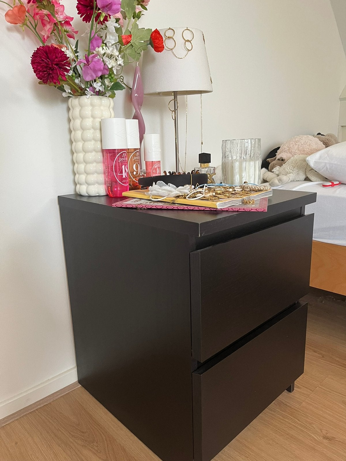 Ikea Malm nachtkastje, Huis en Inrichting, Slaapkamer | Nachtkastjes, Ophalen, Zo goed als nieuw, Minder dan 45 cm, 55 tot 70 cm