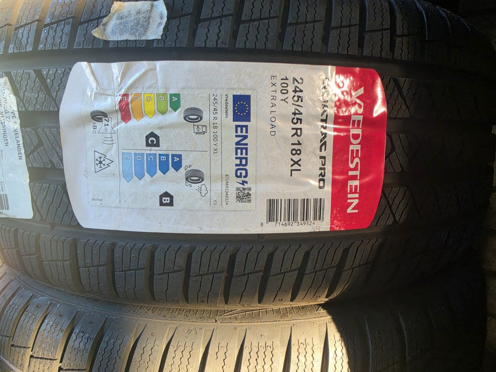 245 45 18 vredestein all season nieuw 75€, Ophalen, 18 inch, 245 mm, Nieuw