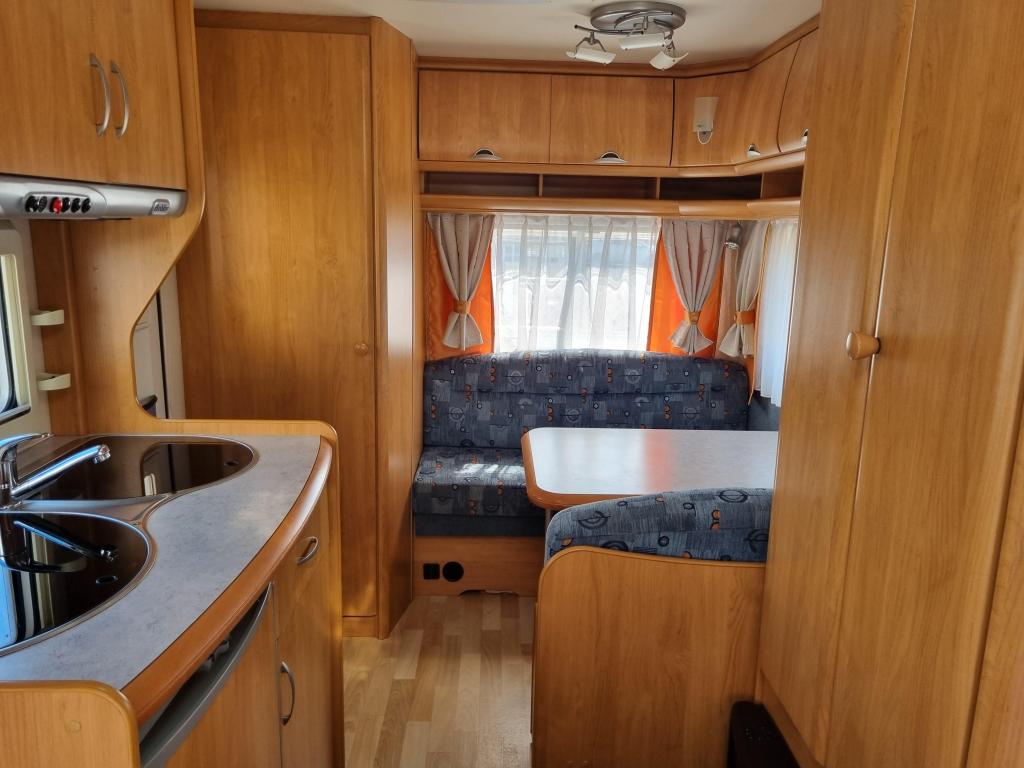 Hobby Excellent Easy 400 SF - Mover - Voortent -, Caravans en Kamperen, Hobby, Bedrijf, Treinzit, 4 tot 5 meter