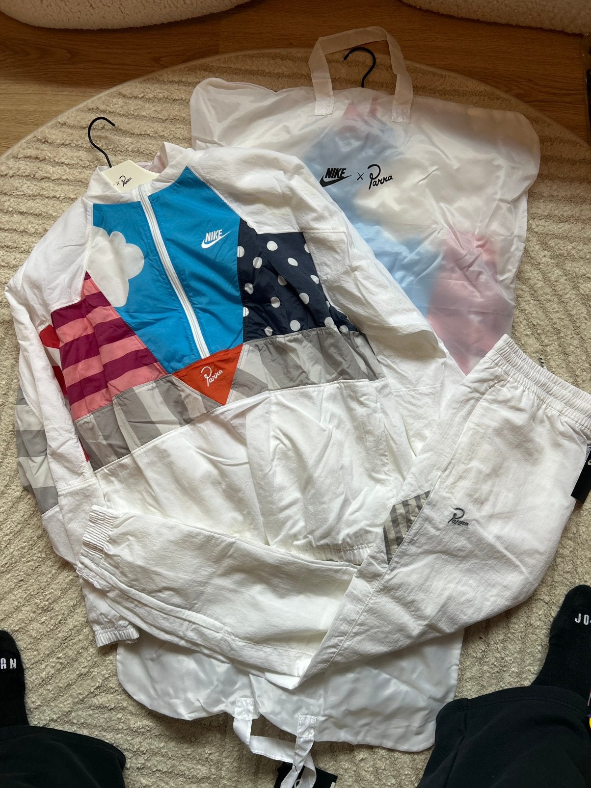 Nike x Piet Parra Tracksuit Friends & Family large, Kleding | Heren, Maat 52/54 (L), Wit, Nike, Nieuw