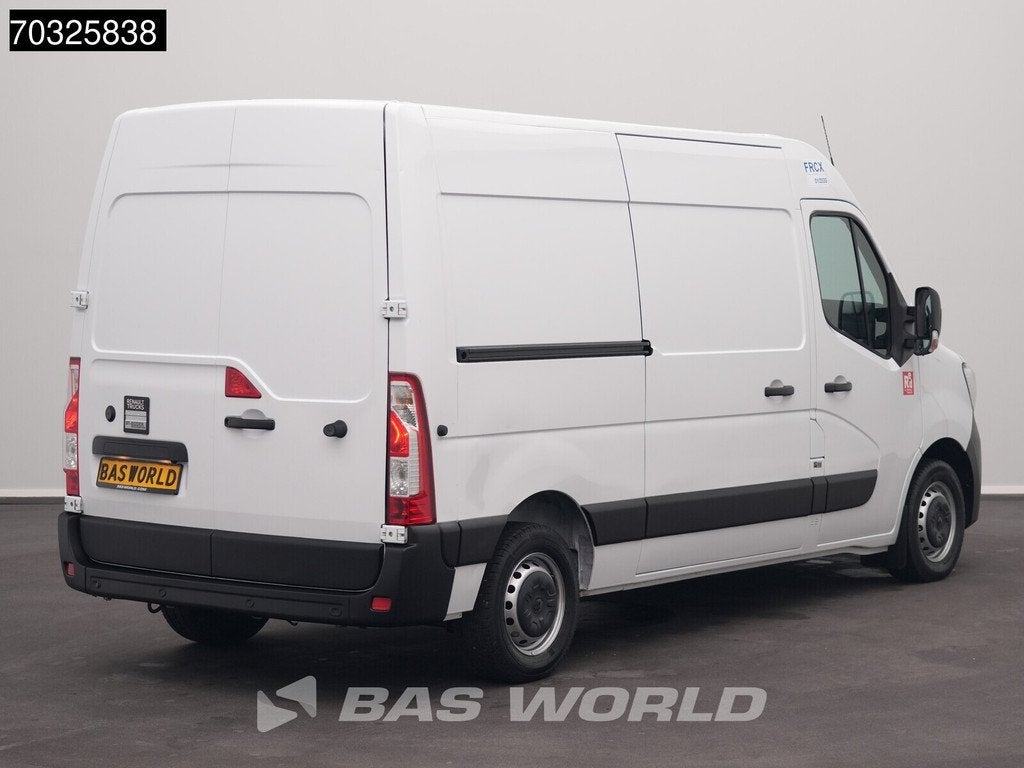 Renault Master 150PK Koelwagen L2H2 Thermo King V-200 MAX 23, Auto's, Stof, Gebruikt, Euro 6, 4 cilinders