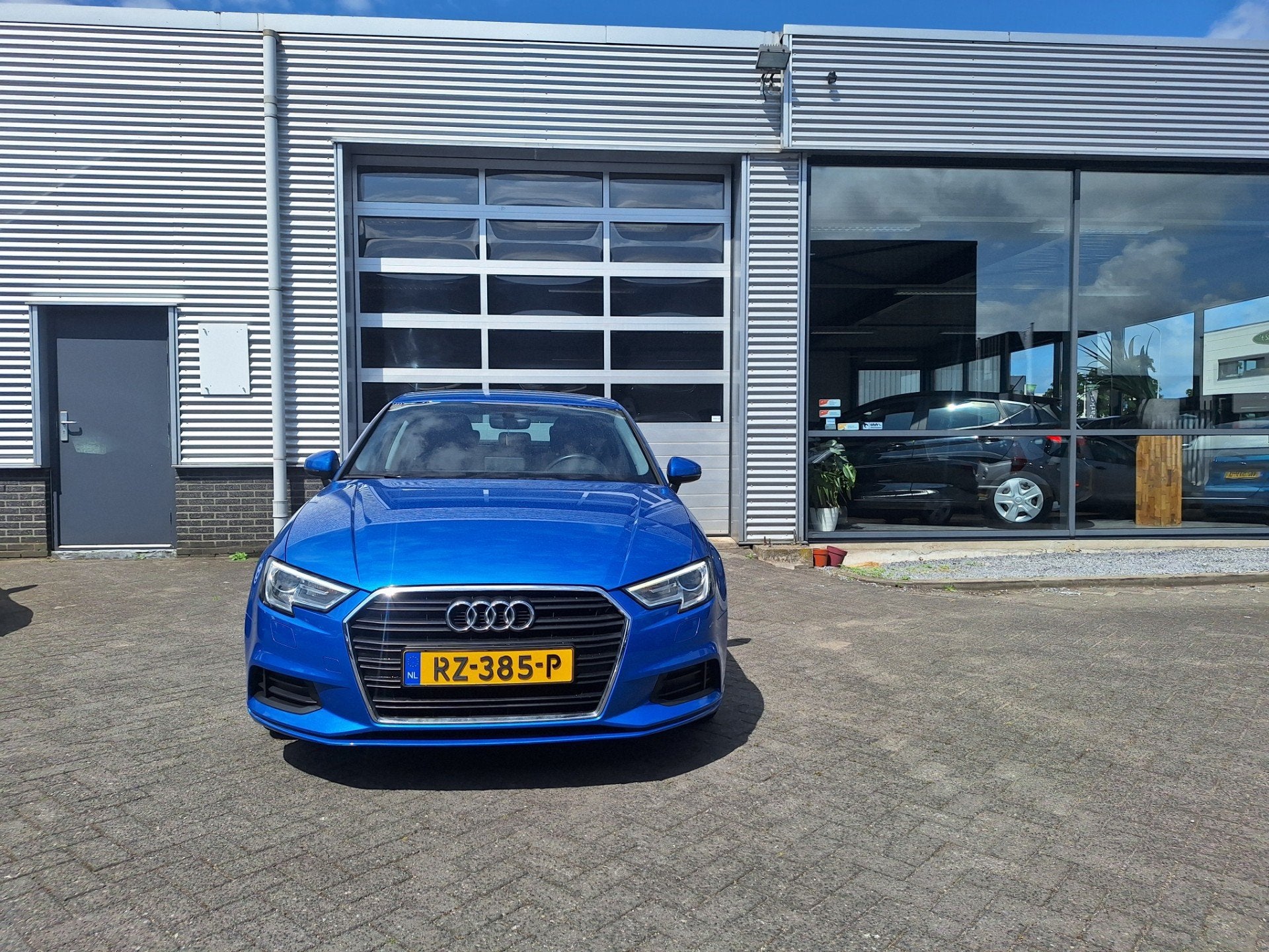 Audi A3 Limousine 1.0 TFSI Automaat PDC, LM Velgen, Dealer onderhouden, Gebruikt, Euro 6, Blauw