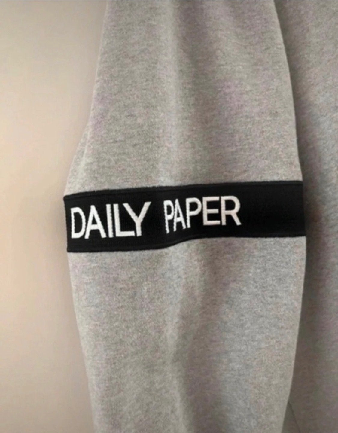 Daily Paper Hoodie - Maat M - Grijs, Ophalen of Verzenden, Zo goed als nieuw, Maat 48/50 (M), Grijs
