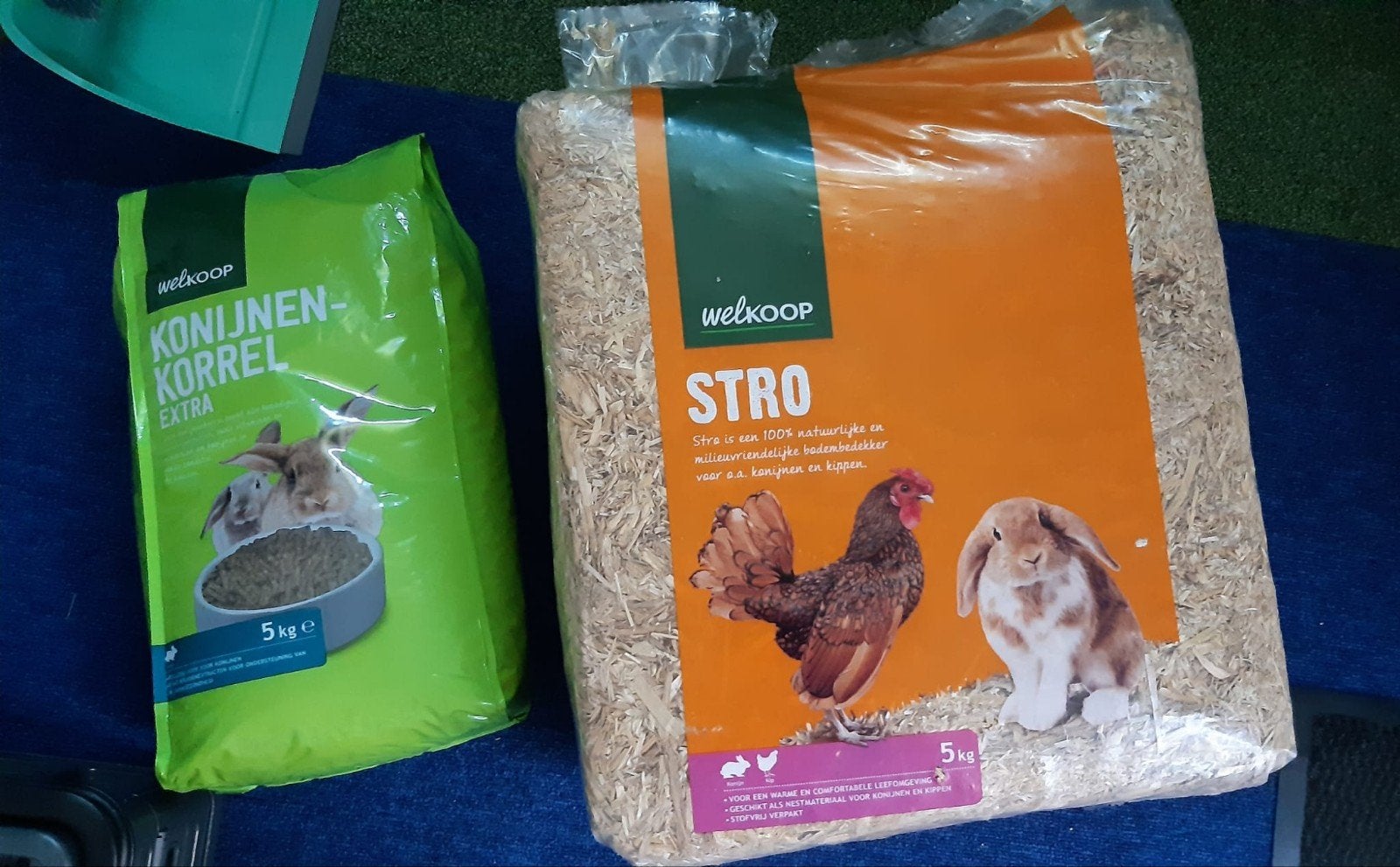 5 kg konijnenkorrel en 5 kg stro, Dieren en Toebehoren, Dierenvoeding, Ophalen, Knaagdier of Konijn