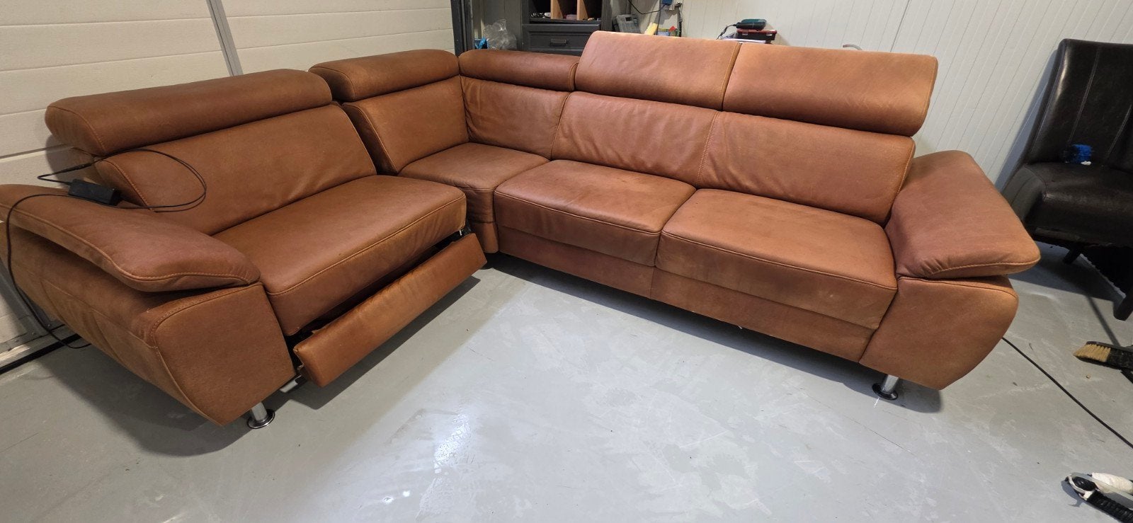 Inhouse Hoekbank met verstelbare hoofdsteunen en relaxdeel, Ophalen, 250 tot 300 cm, Gebruikt, Inhouse