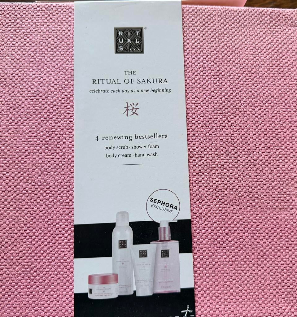 Nieuwe Rituals Sakura pakket, Ophalen of Verzenden, Nieuw, Bad & Douche