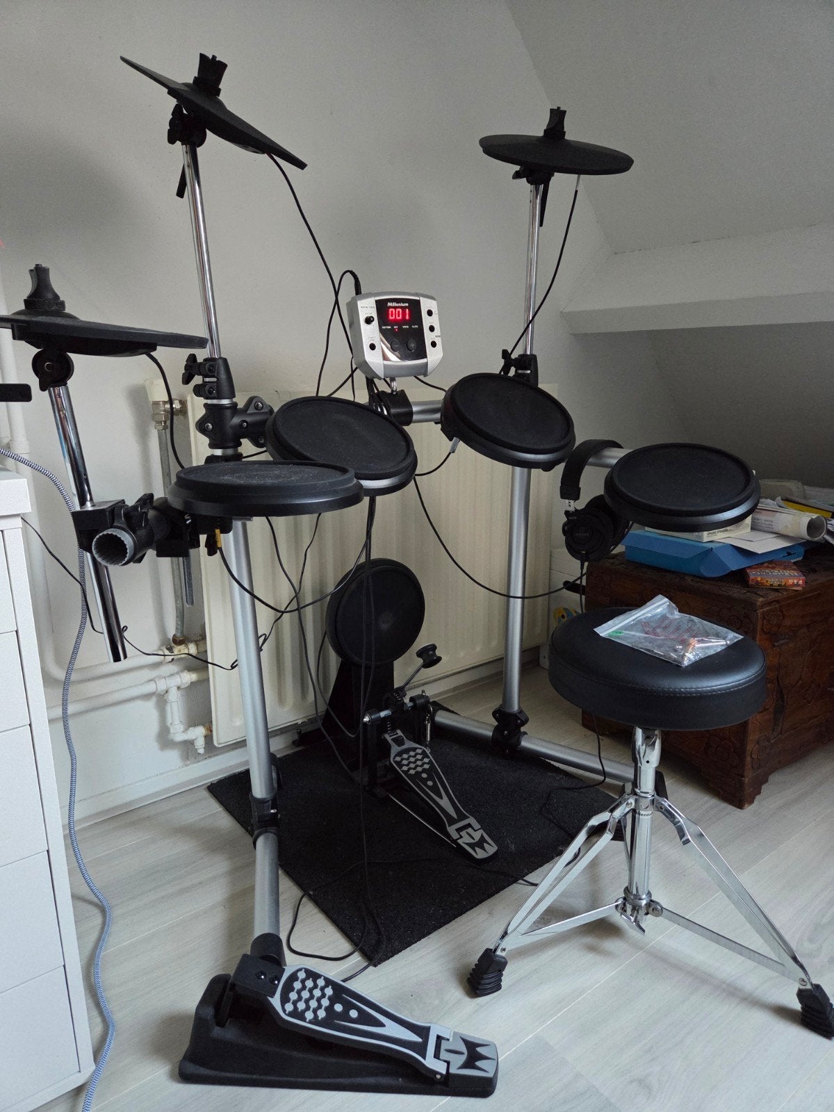 Millenium MPS-150 E-Drum Set met accessoires, Ophalen, Zo goed als nieuw, Overige merken, Elektronisch