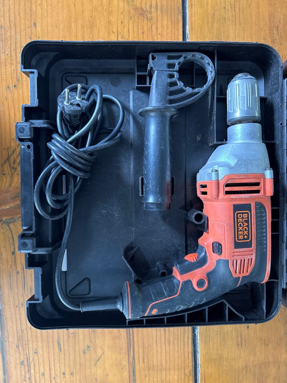 Black+Decker Klopboormachine KR705K-QS 750W met koffer, Boormachine, Ophalen of Verzenden, Klopboormechanisme, Gebruikt