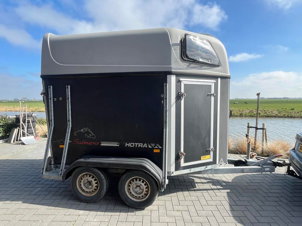 1,5 paards trailer Hotra Salinero 2007 opknapper, Ophalen, Gebruikt