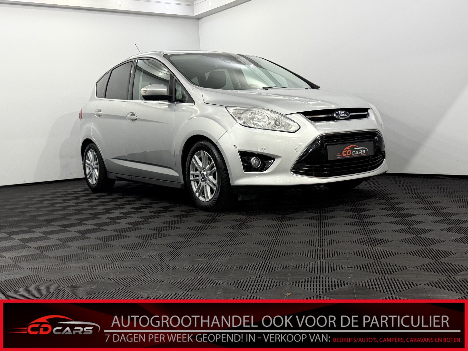 Ford C-MAX 1.0 Titanium Camera, Navi, Cruise control, Keyles, Voorwielaandrijving, Euro 5, Stof, Gebruikt