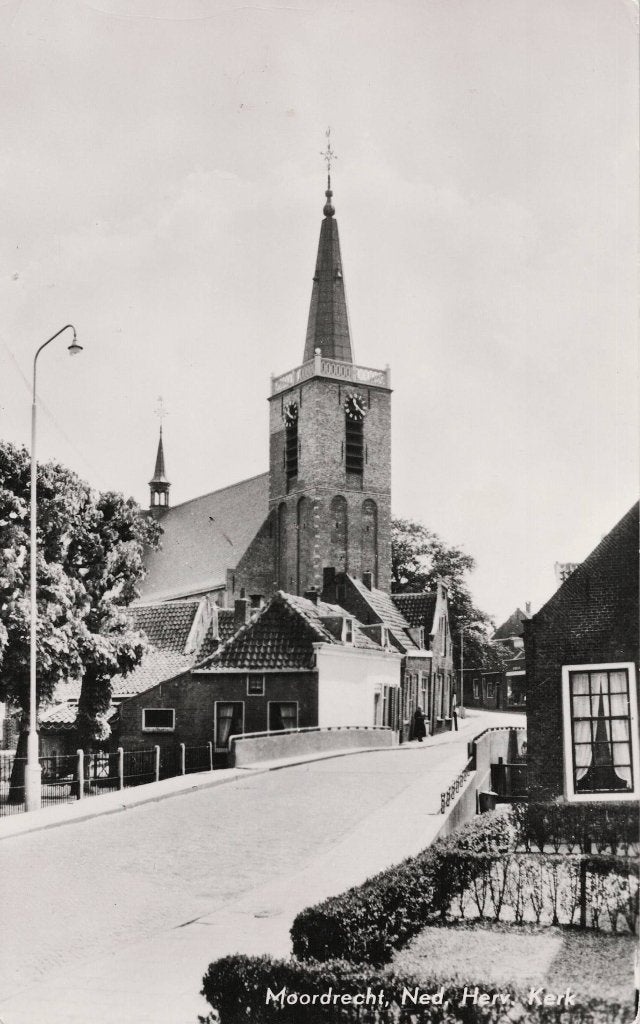 Moordrecht – Ned. Herv. Kerk. Gelopen Utrecht 1973(?)., Verzamelen, Ophalen of Verzenden, 1960 tot 1980, Gelopen, Zuid-Holland