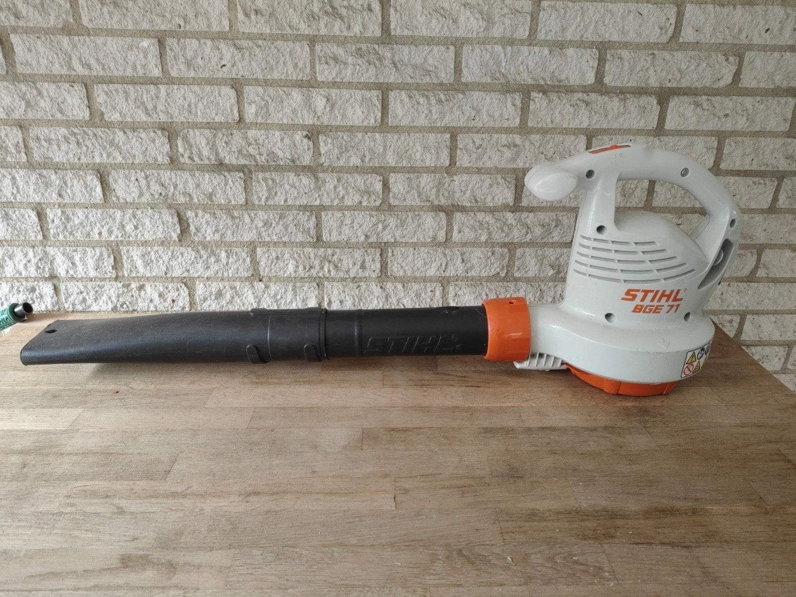 Stihl BGE 71 Elektrische Bladblazer - Zo goed als nieuw, Tuin en Terras, Stihl, Handgedragen, Ophalen of Verzenden, Zo goed als nieuw