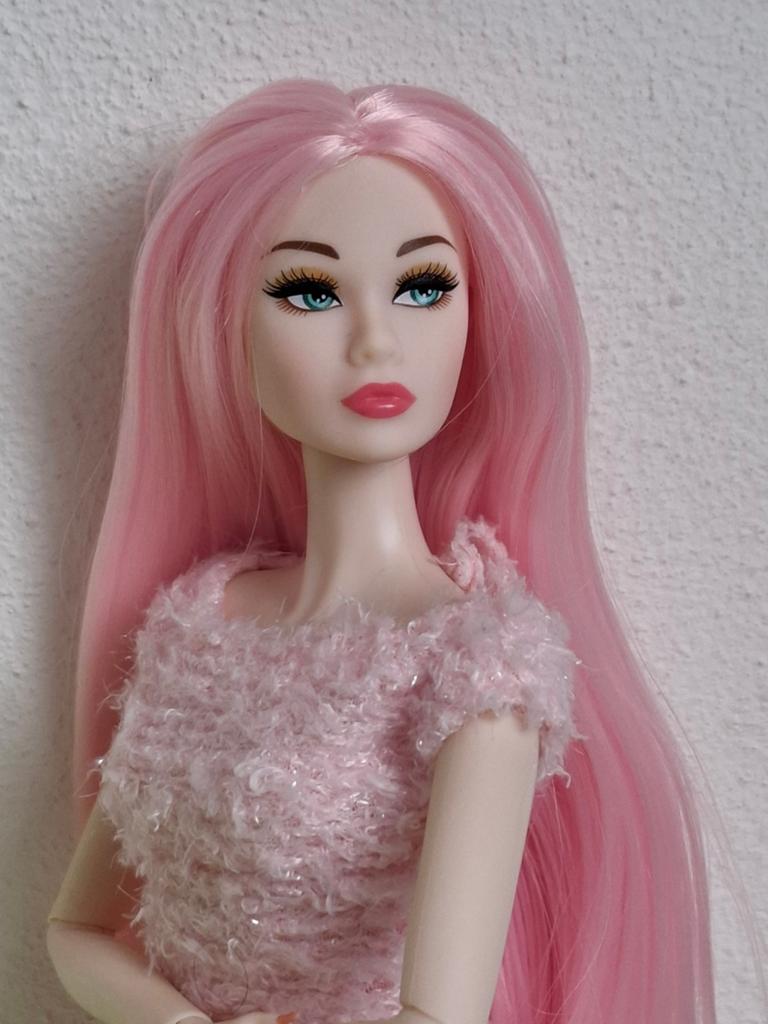 Fashion Doll met roze haar, Ophalen of Verzenden, Zo goed als nieuw, Fashion Doll
