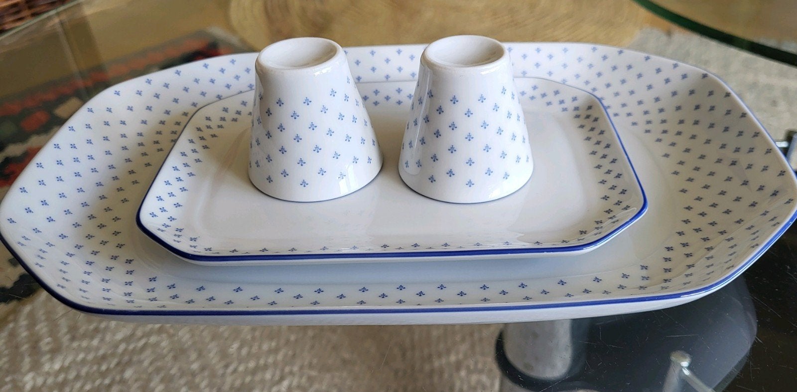 2 schaaltjes en 2 eierdopjes. douwe egberts  seltmann  weide, Ophalen of Verzenden, Overige stijlen, Porselein, Schaal of Schalen