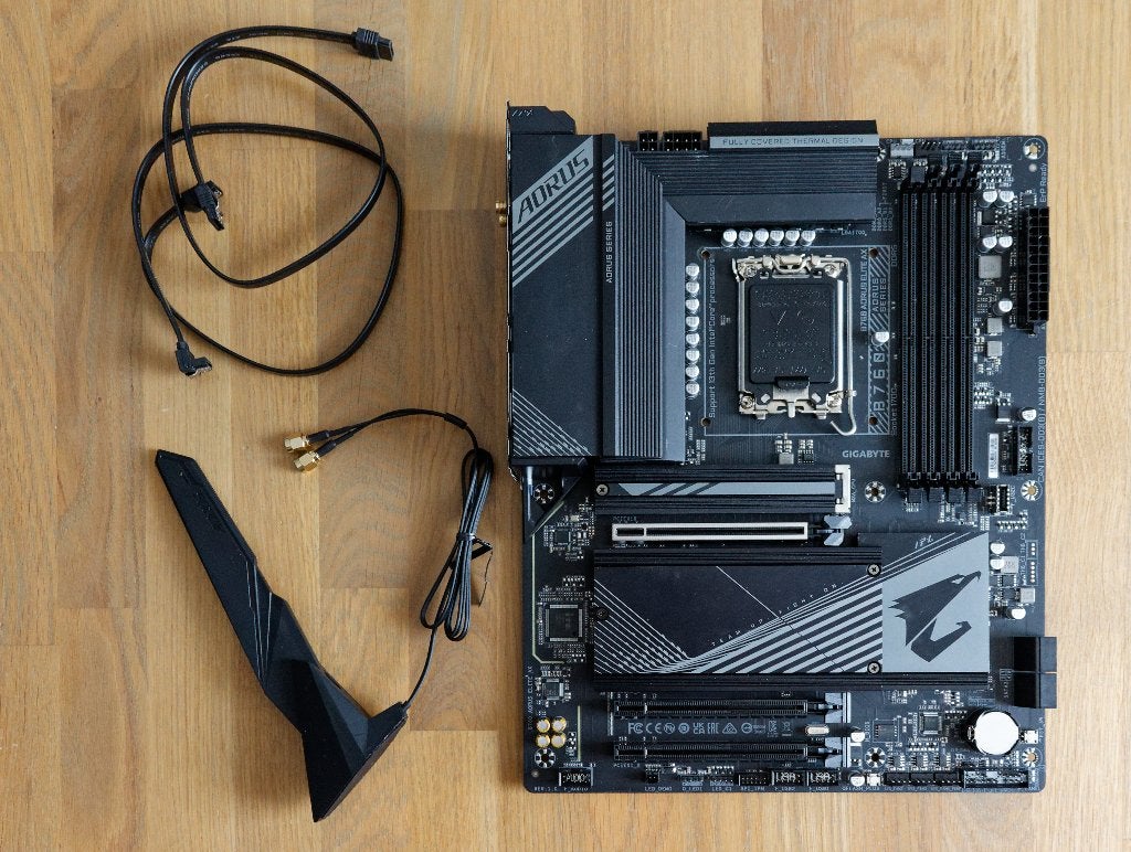 Gigabyte B760 Aorus Elite AX, Computers en Software, Moederborden, LGA 1700, Gebruikt, Ophalen of Verzenden, ATX