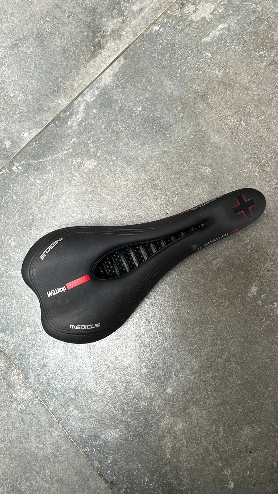 Wittkop fietszadel, Fietsen en Brommers, Ophalen of Verzenden, Zo goed als nieuw