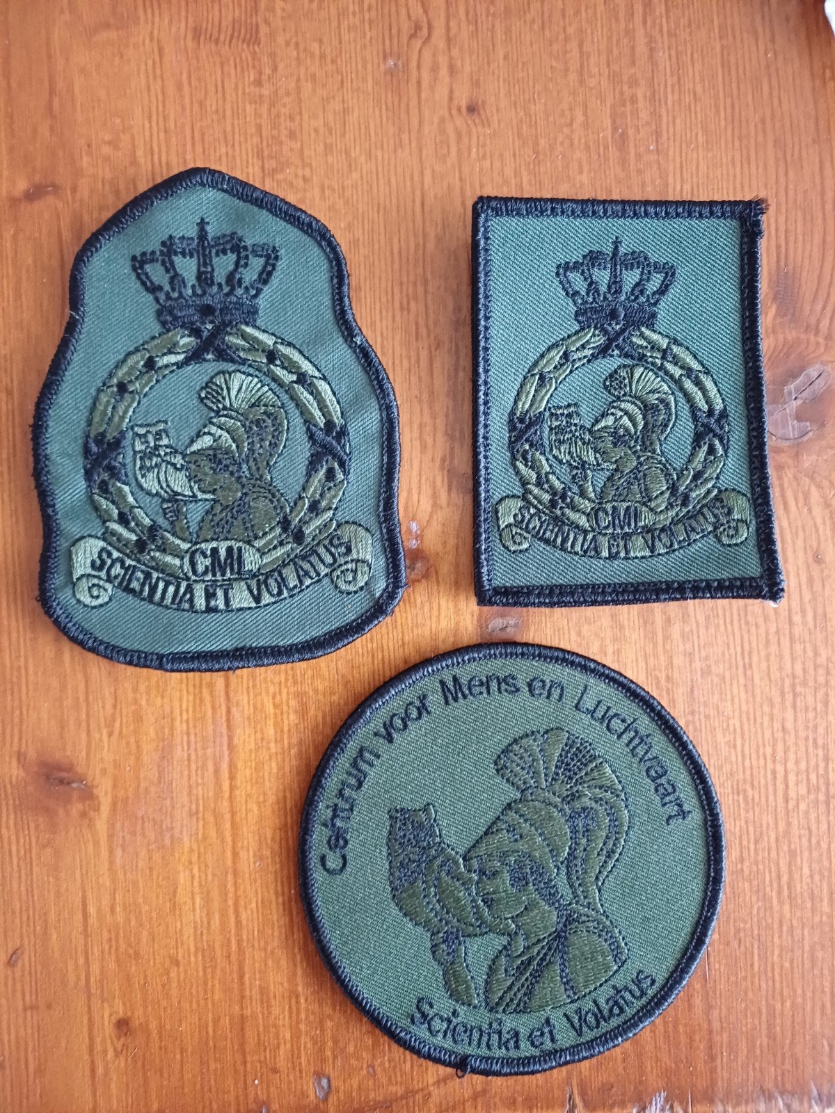 Badge patch embleem Centrum voor Mens en Luchtvaart (CML), Ophalen of Verzenden, Luchtmacht, Nederland, Embleem of Badge