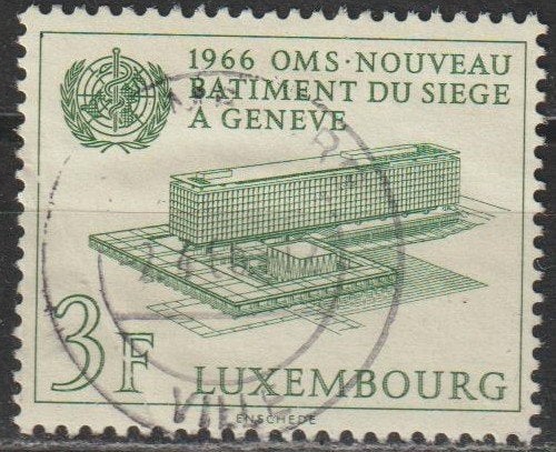 3237. Luxemburg 724 gest. WHO Gebouw, Verzenden, Luxemburg, Gestempeld