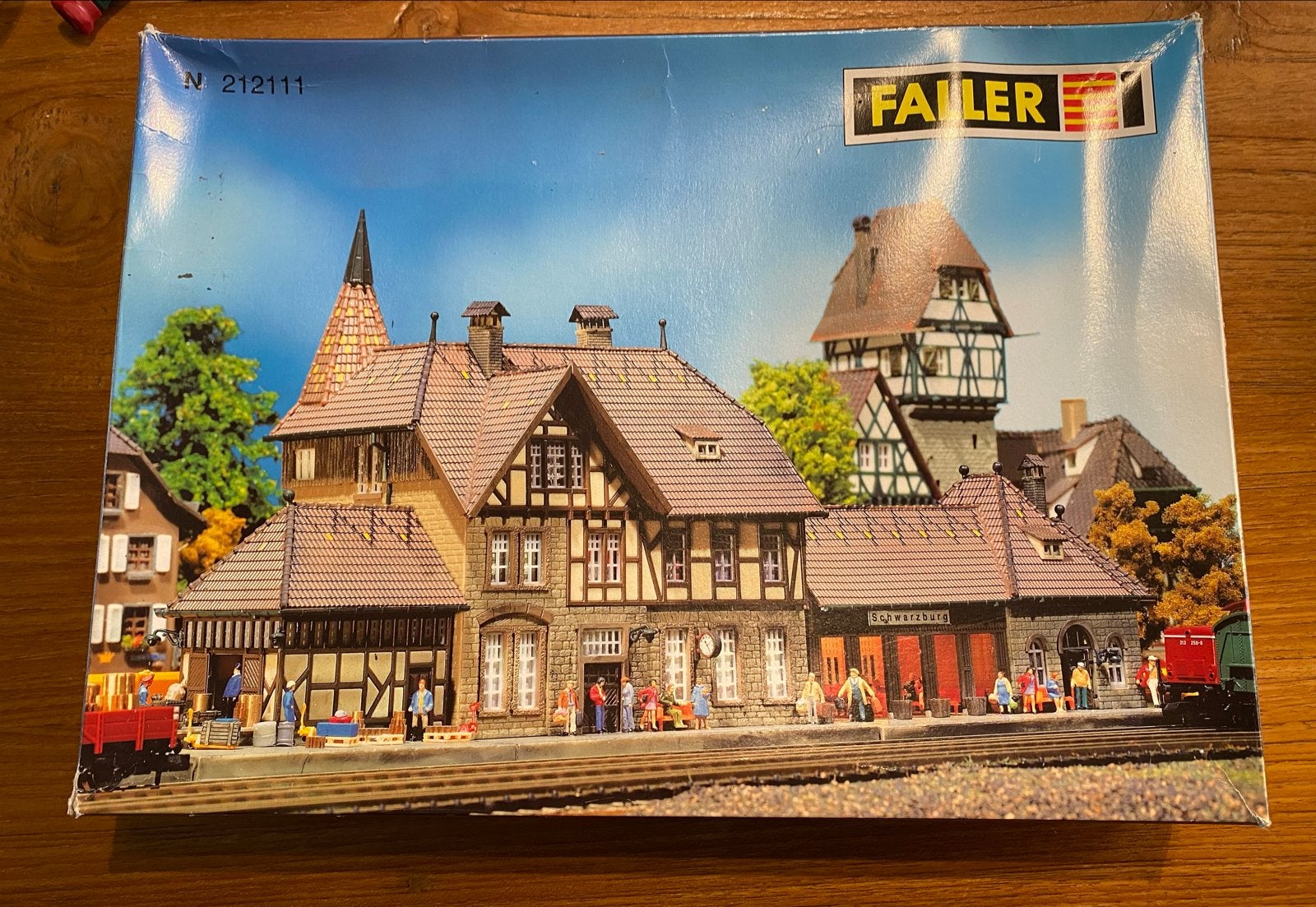 Faller N 212111 Station Schwarzburg modelbouw, Overige merken, Gebruikt, Gelijkstroom of Wisselstroom, Brug, Tunnel of Gebouw