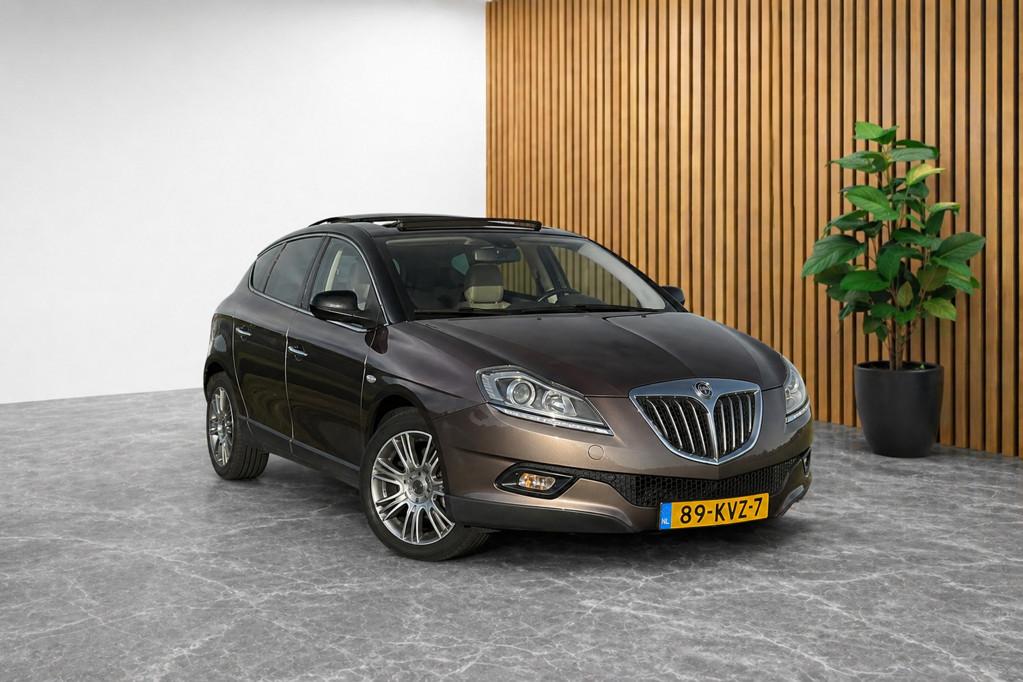 Lancia Delta 1.8-16V Di Executive (PANORAMADAK BOSE, CRUISE,, Euro 5, Bi-Xenon koplampen, Gebruikt, Beige