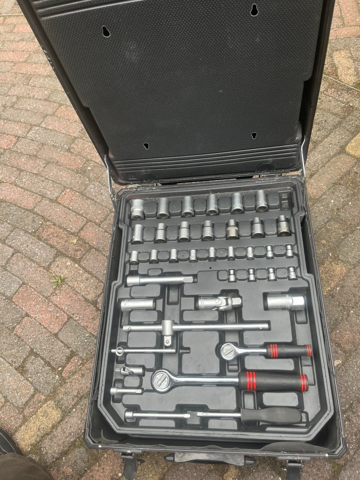 Uitgebreide Gereedschapskoffer - Complete Set, Doe-het-zelf en Verbouw, Gereedschap | Handgereedschap, Ophalen, Gebruikt
