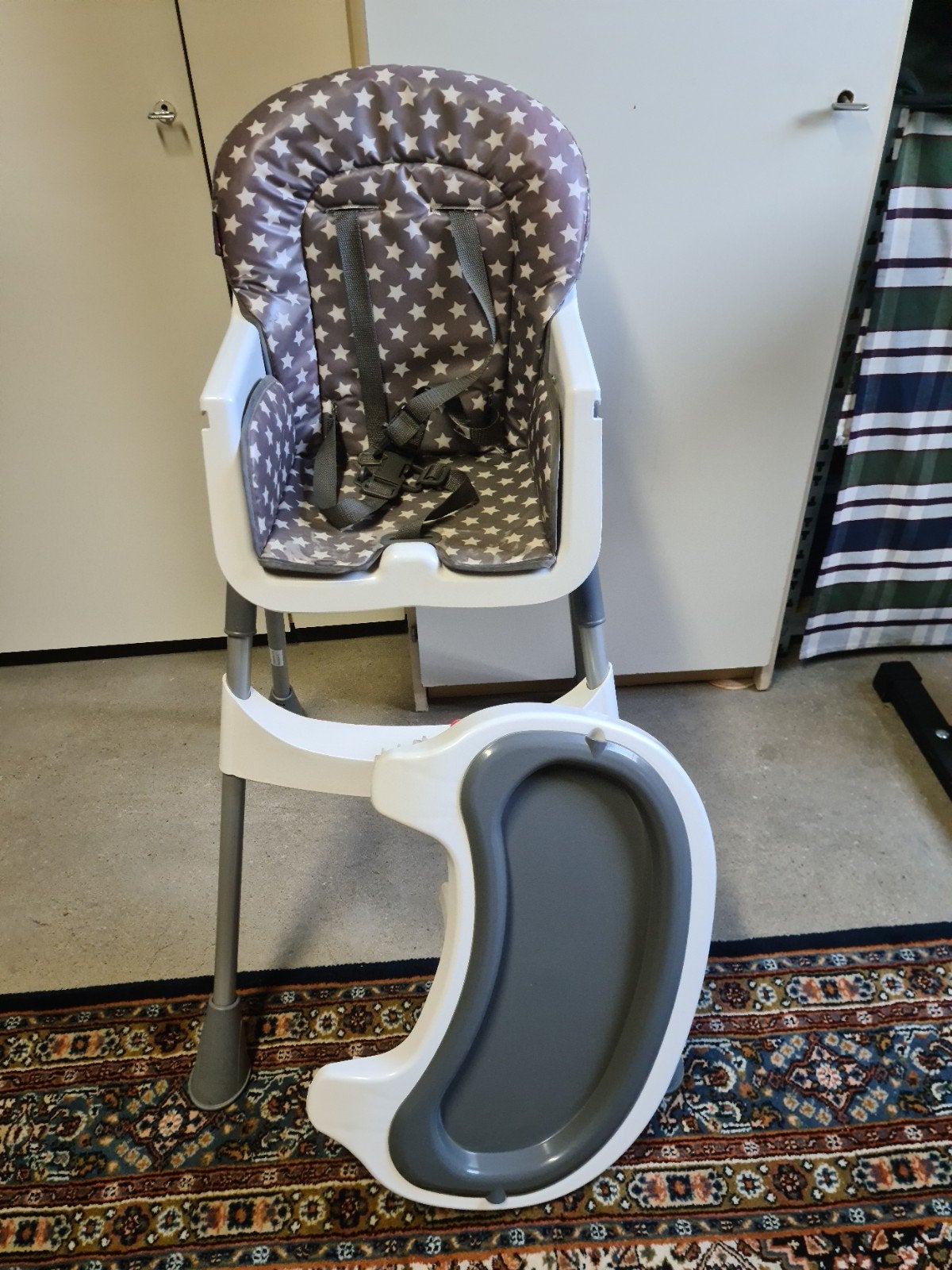 stevige kinderstoel ook als stoeltje te gebruiken zgan., Ophalen, Zo goed als nieuw, Meegroeistoel