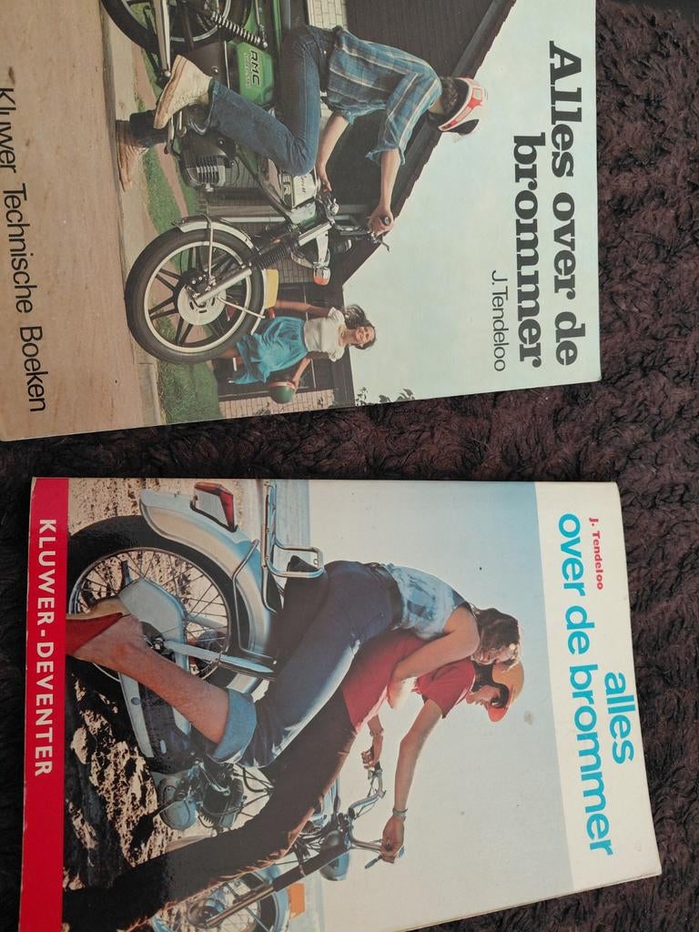 Alles over de brommer - J. Tendeloo (2 boeken), Boeken, Verzenden, Gelezen, Autotechniek, J. Tendeloo