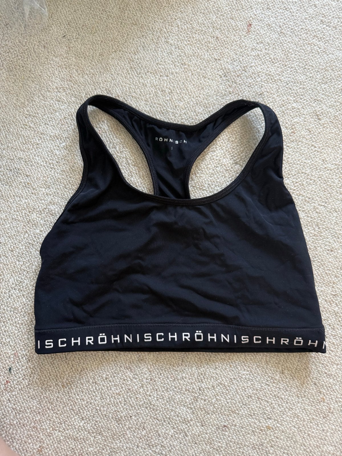 Röhnisch sportbeha - Maat S - Zo goed als nieuw, Kleding | Dames, Ophalen of Verzenden, Zo goed als nieuw, Maat 36 (S), Zwart