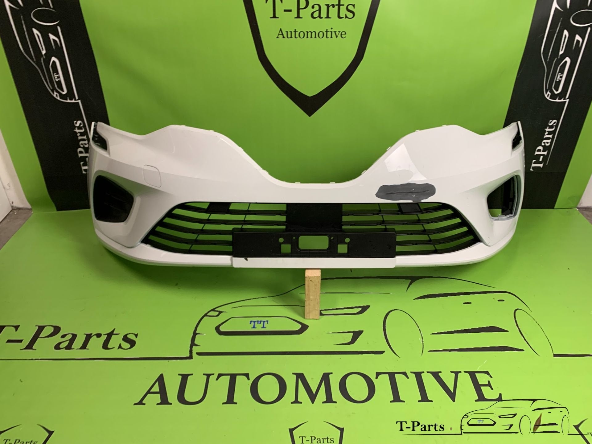renault clio 5 voorbumper bumper 19+, Auto-onderdelen, Info@fabrikant.eu, Renault, Ophalen of Verzenden, Bumper