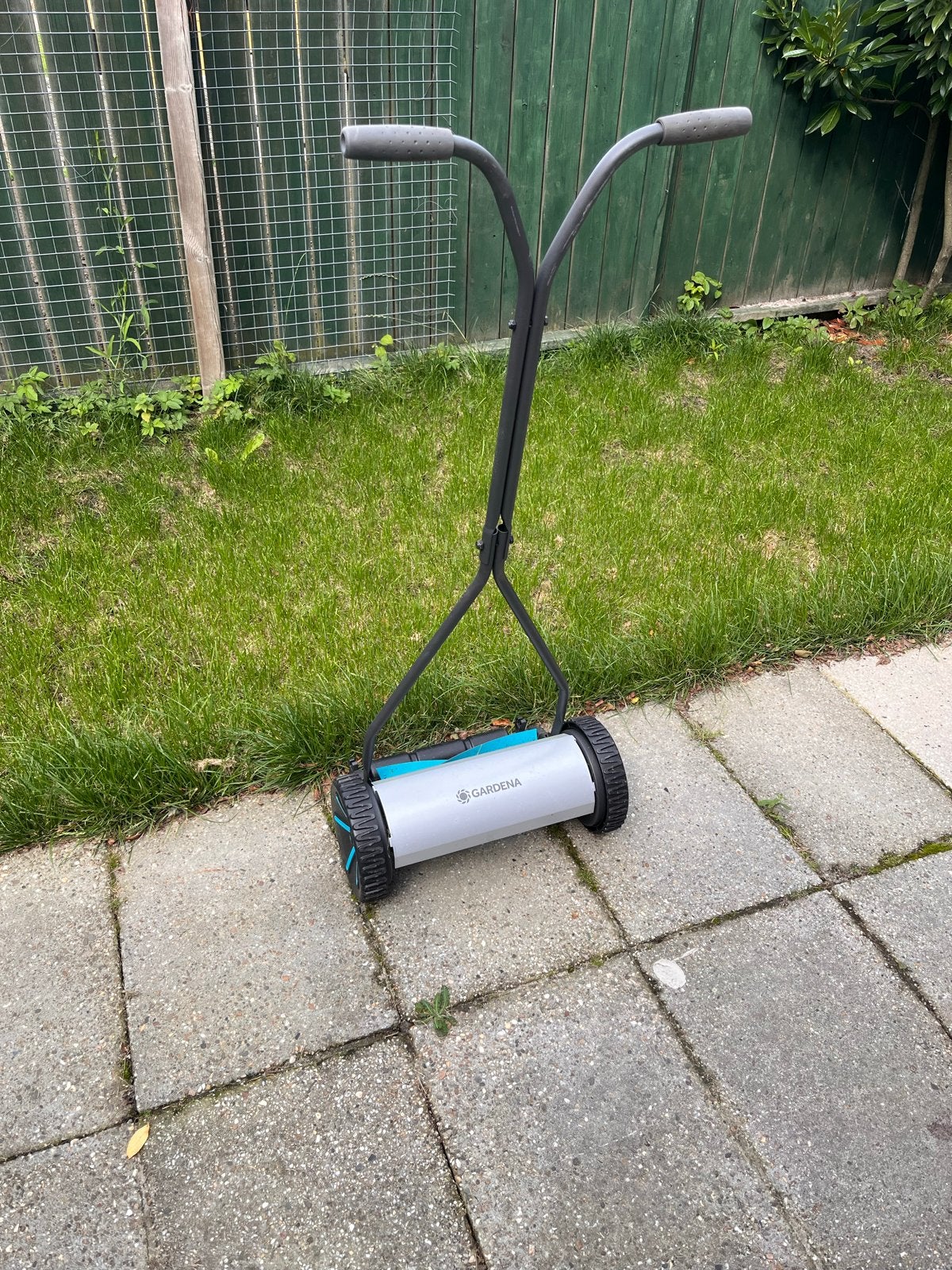 Gardena Handgrasmaaier, Tuin en Terras, Ophalen, Handgrasmaaier, Zo goed als nieuw, 30 t/m 39 cm