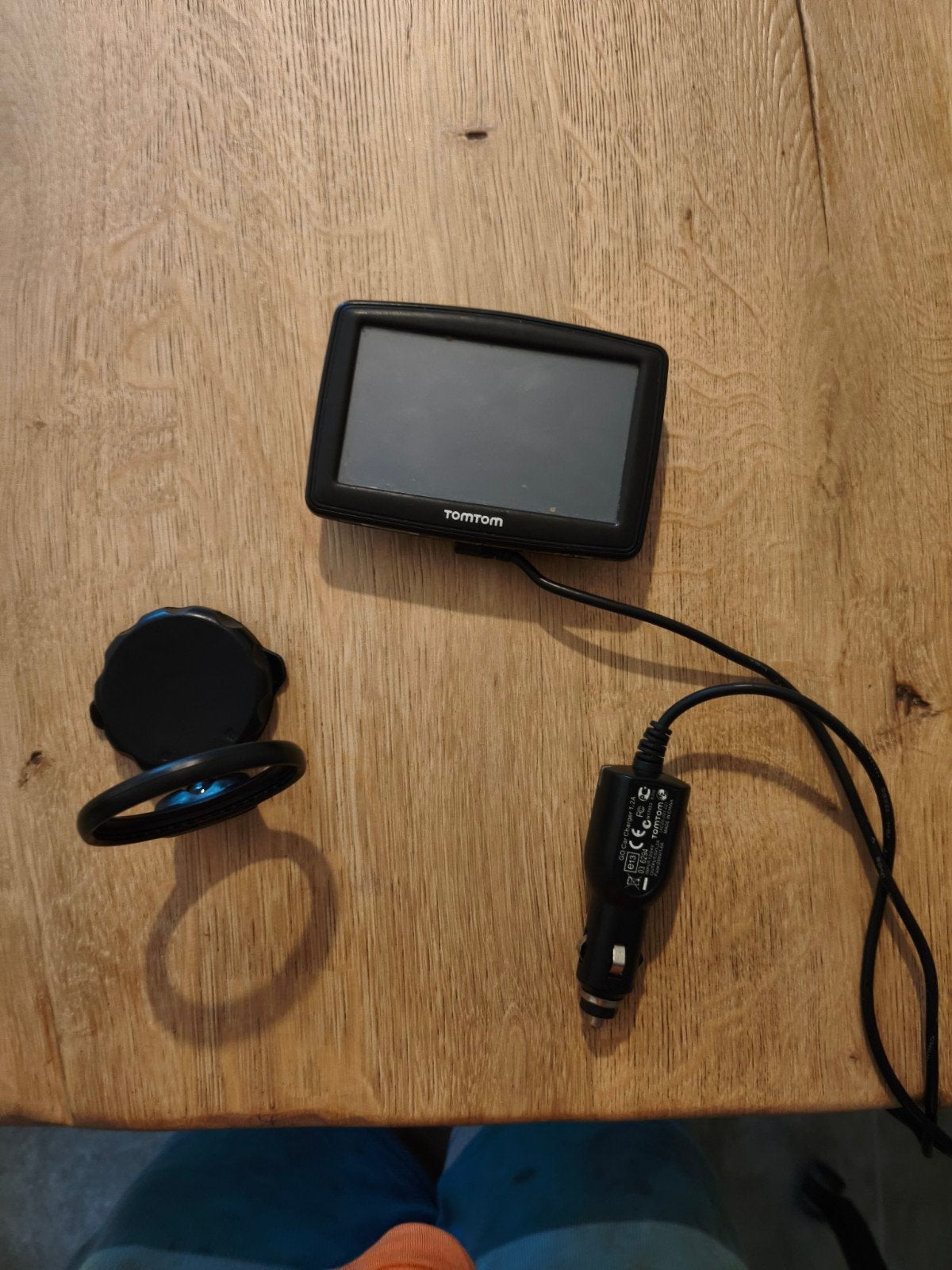 TomTom XL navigatiesysteem met autolader en houder, Ophalen of Verzenden