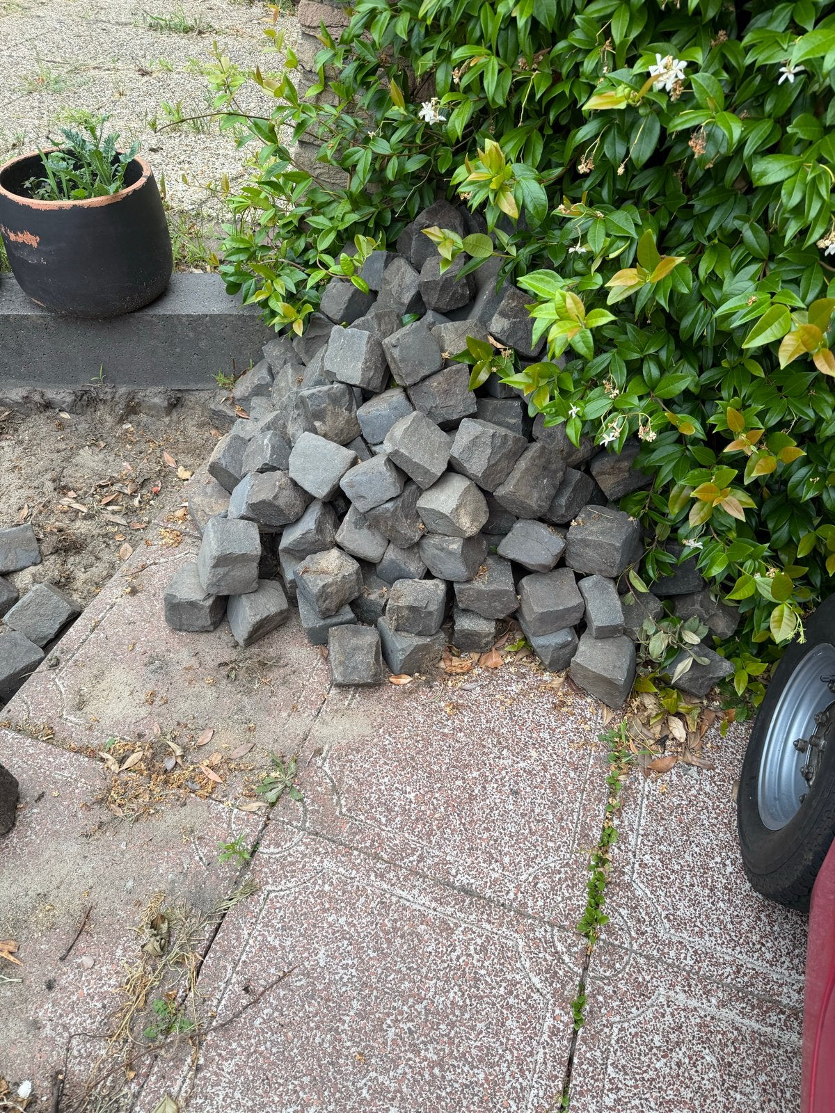 Gebruikte Basalt Keien - Ideaal voor Tuin en Bestrating, Tuin en Terras, Grind, Keien en Split, Ophalen, Gebruikt, Kei, Basalt