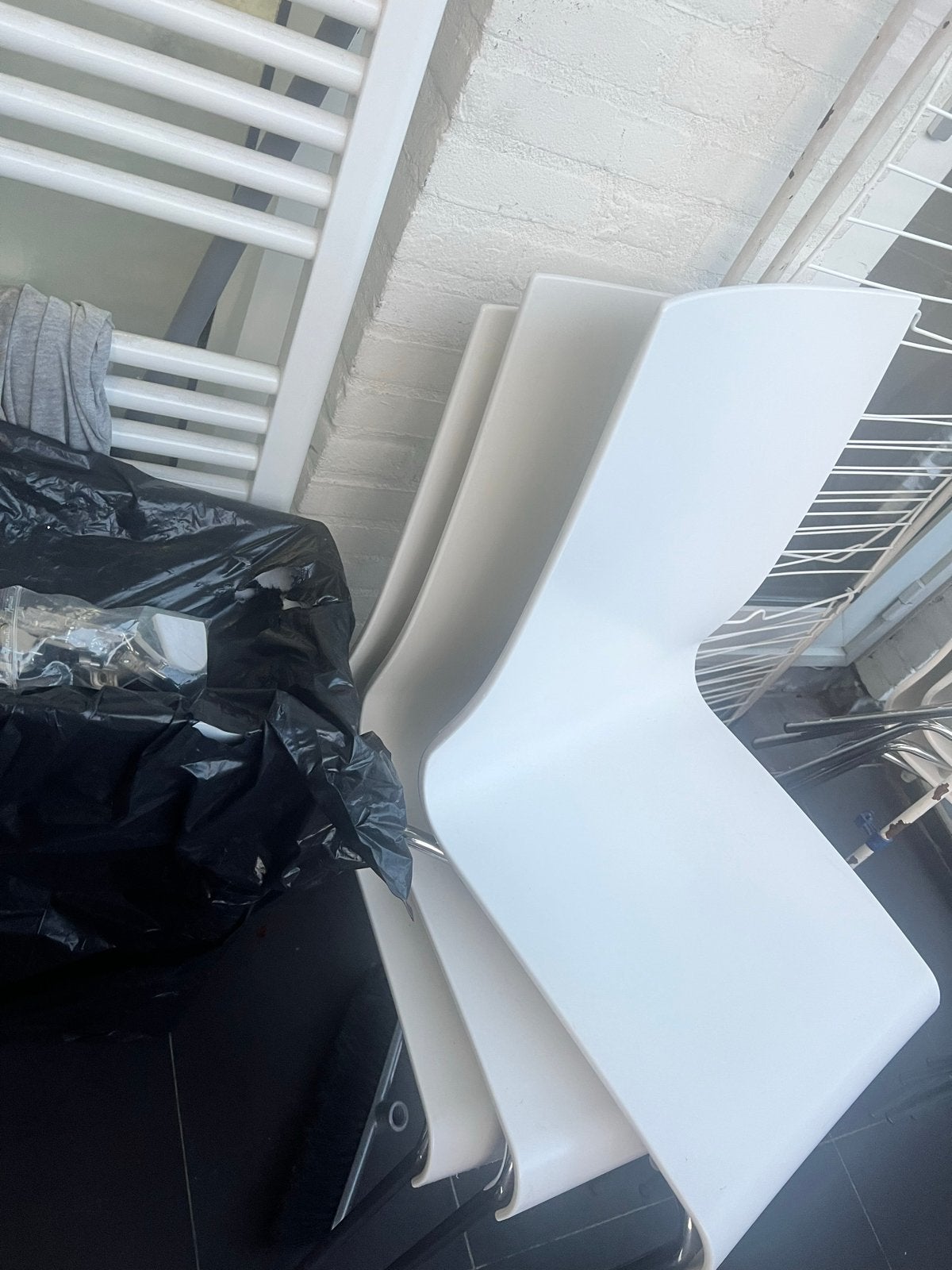 Set van 4witte IKEA stoelen, Kunststof, Gebruikt, Wit, Ophalen of Verzenden