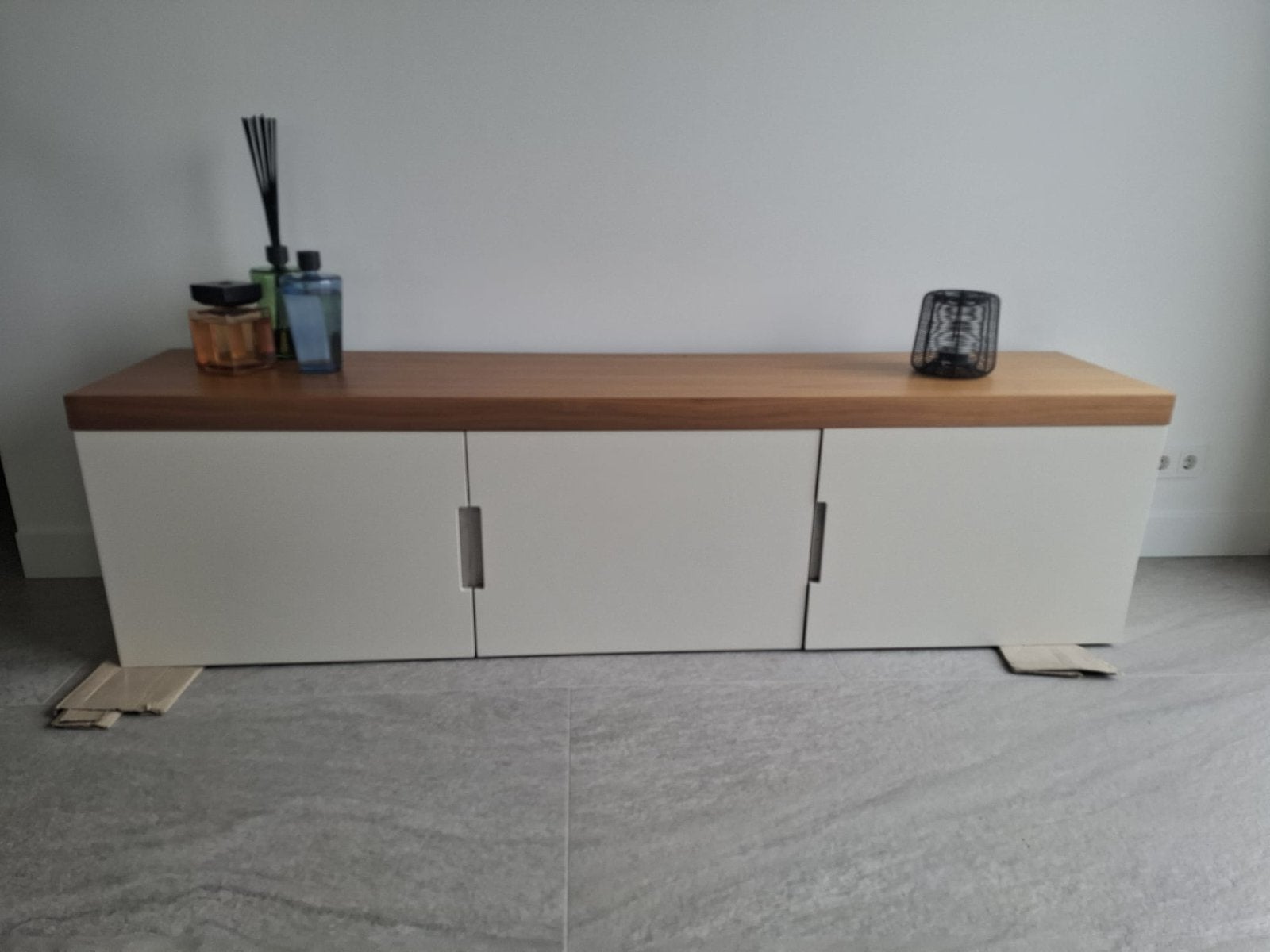 Zwevend dressoir 202x55x43cm t.e.a.b, Huis en Inrichting, Kasten | Dressoirs, Ophalen of Verzenden, 200 cm of meer, 25 tot 50 cm