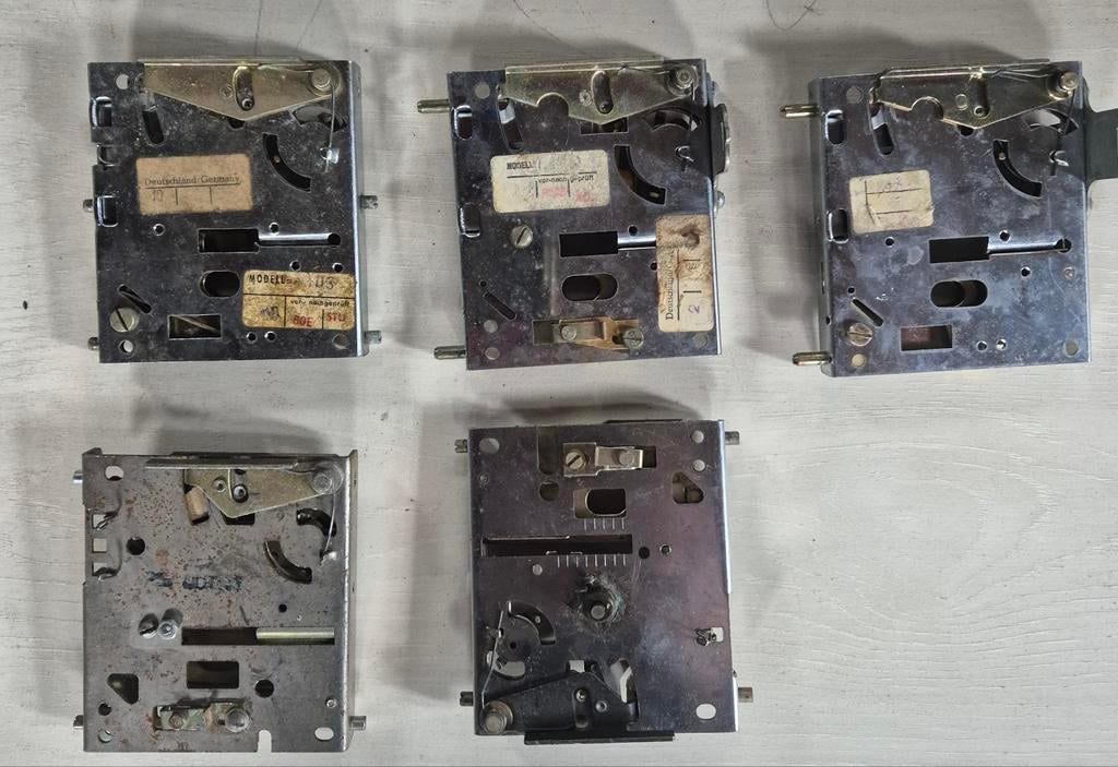 5 muntproevers voor de flipperkast of arcade kasten., Verzamelen, Automaten | Flipperkasten, Ophalen of Verzenden, Flipperkast