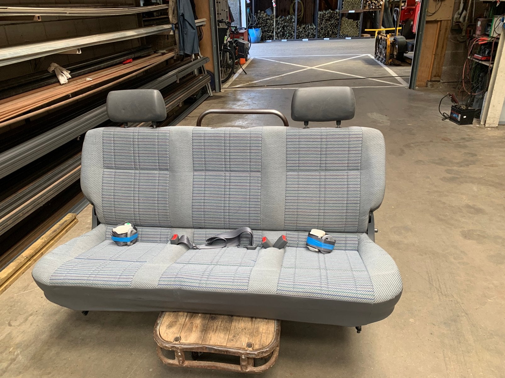 Hiace personen achterbank toyota, Ophalen, Nieuw