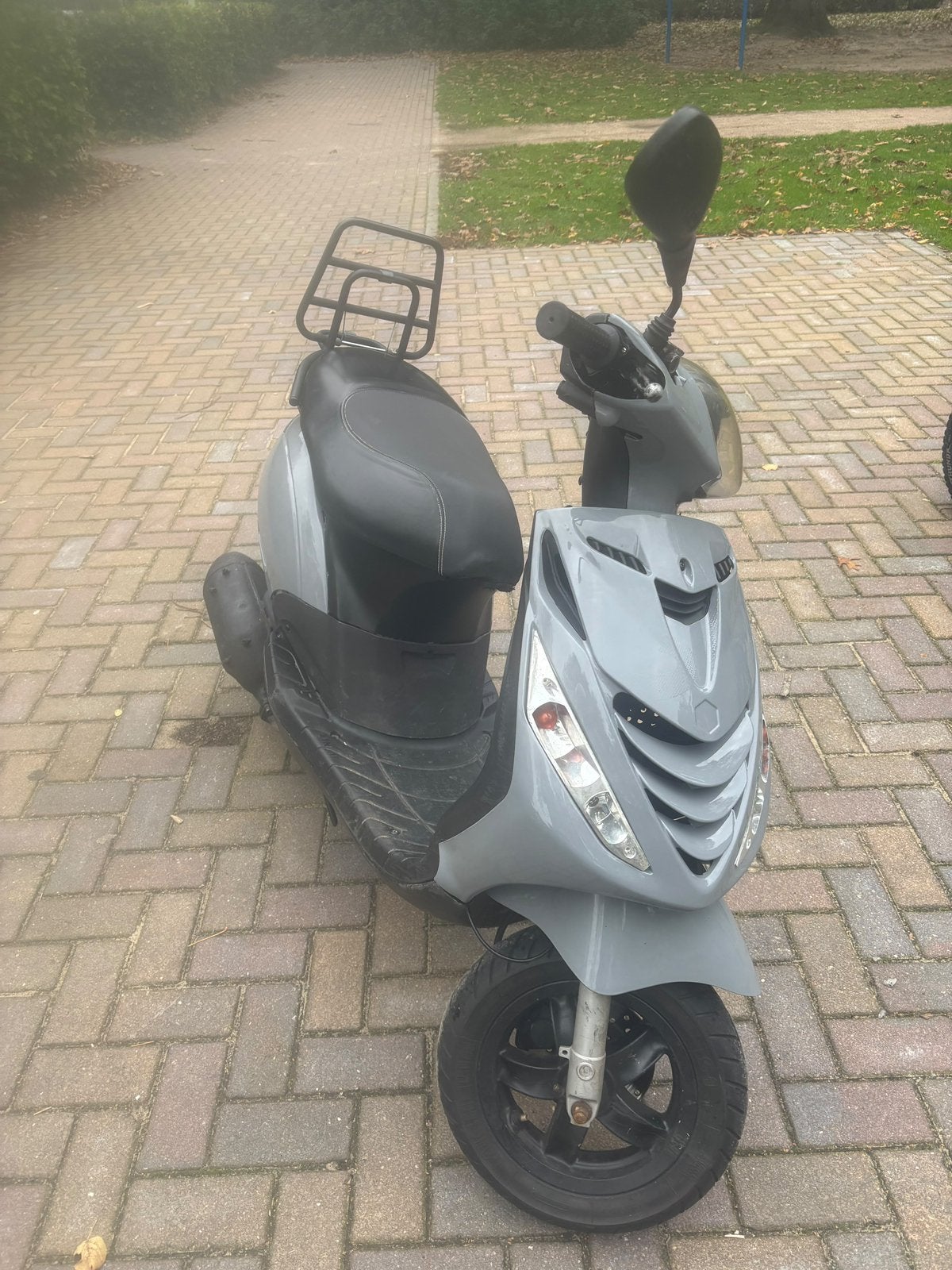 Piaggio zip 125cc sfera 4t, Fietsen en Brommers, Ophalen, Gebruikt, Benzine, Zip