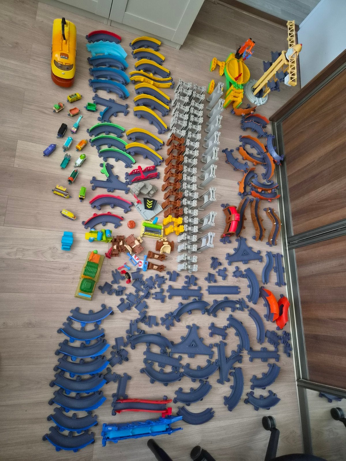 Grote complete Chuggington treinbaan met treintjes, Ophalen, Zo goed als nieuw, Overige merken